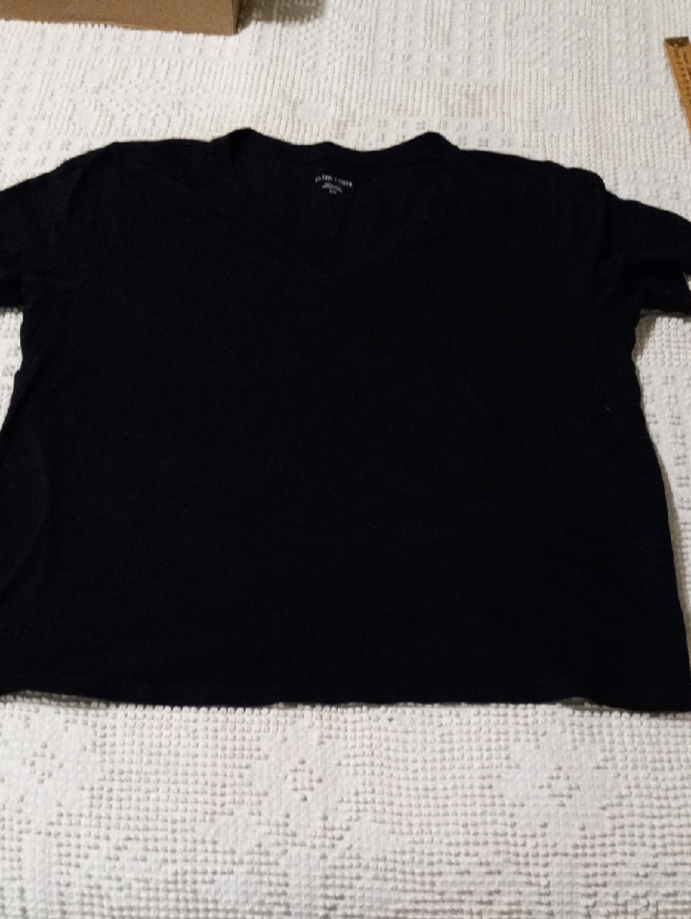 Eileen Fisher Black V-Neck Short Sleeve Tee